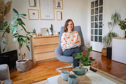 Ludivine Claude - Naturopathe, Fertilité & Grossesse - Massage bébé et Portage physio, Praticien de Médecine Alternative à Puteaux