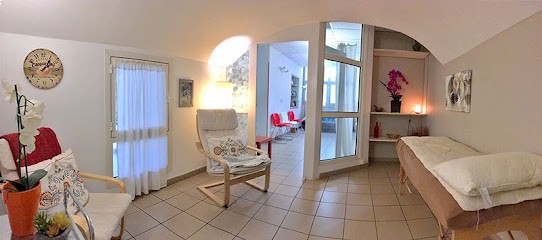 Espace quellen, Praticien de Médecine Alternative à Orange