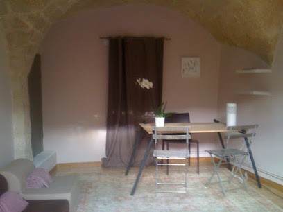 Centre Sophro Castries - Paola FEDELE, Praticien de Médecine Alternative à Castries