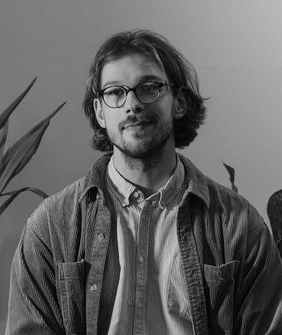 Élie Pralat - Hypnothérapeute - Lille, Service D'hypnothérapie à Lille