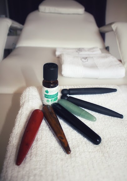 Marie Pathé, Réflexologue à Quincy-Voisins