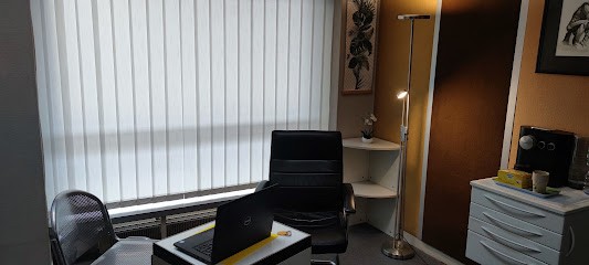 Bouguessa Hedi Hypnothérapeute, Hypnothérapeute à Montargis