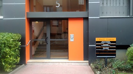 Olivier Cusson Praticien Hypnose- Ericksonienne et non verbale, Hypnothérapeute à Pérignat-sur-Allier