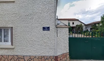 Aline Demolin, Praticien de Médecine Alternative à Sathonay-Village