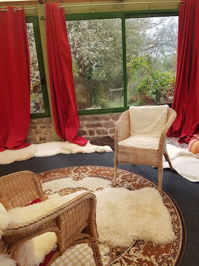 Hypnose et soins énergétiques Corinne THOIRON EI, Hypnothérapeute à La Baleine