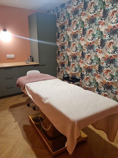 SakiNatur'Elles, Praticien de Médecine Alternative à Ville-la-Grand