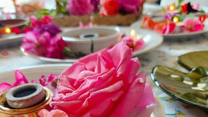 Gwenola Soler, Médium guérisseuse des âmes, Soins énergétiques, Guidances, Hypnose spirituelle, Praticien de Médecine Alternative à Lit-et-Mixe