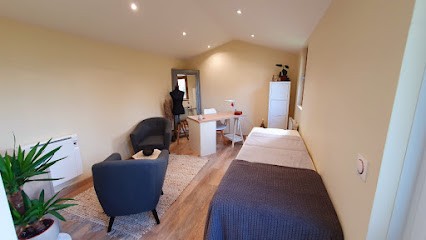 Image IN - Delphine BE, Praticien de Médecine Alternative à Férolles-Attilly