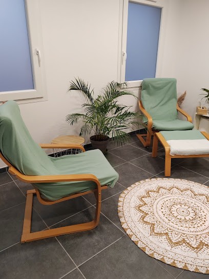 Maelys PINOUT, Praticien de Médecine Alternative à Pessac