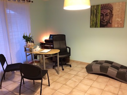 Marjolaine SANCHEZ, Praticien de Médecine Alternative à Décines-Charpieu