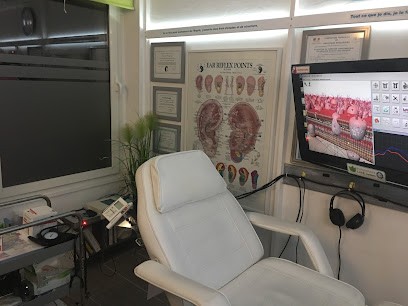 Charles Eric, Praticien de Médecine Alternative au Cannet