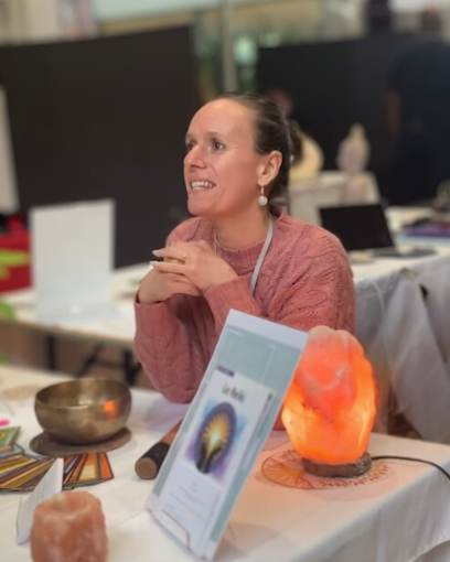 Aurélie Pionnier, Reiki Et Nutrition Santé Holistique