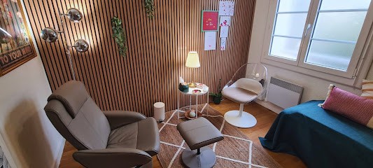 Emily Buffaud - Lyon 5 - HYPNOSE / PNL/ GEST® - EMDR/ TRANSGENERATIONNEL, Hypnothérapeute à Lyon 05