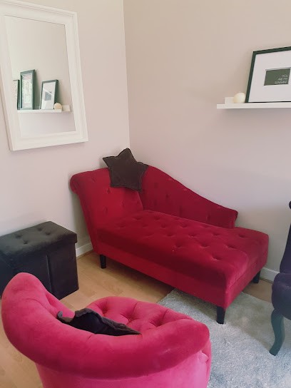 Monia Jourdan Sophrologue Tours, Praticien de Médecine Alternative à Vincennes