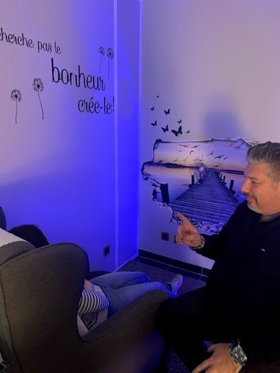 HYPNOSE DE SPECTACLE,THÉRAPEUTIQUE, REIVILO HYPNOSE À ORLÉANS, FORMATION, Hypnothérapeute à Saint-Jean-de-Braye