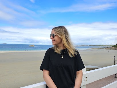 Emilie PEPERS Naturopathe Réflexologue Relaxologue, Praticien de Médecine Alternative à Lannion