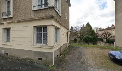 Nathalie Salinas Sophrologue, Praticien de Médecine Alternative à Poitiers