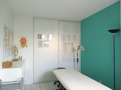 Stéphanie ANDRÉ - Soins Traditionnels Chinois et Japonais - Fleurs de Bach, Praticien de Médecine Alternative à Villeurbanne