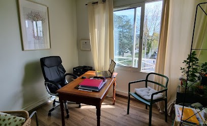 LISE ERMENEUX, Praticien de Médecine Alternative à Muret