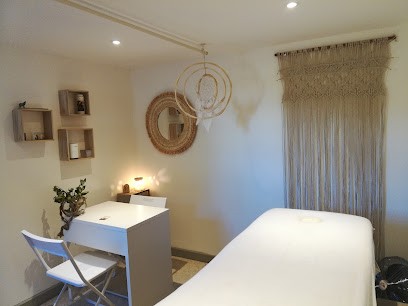 Lucie Lançon Magnétiseuse, Praticien de Médecine Alternative à Maillane