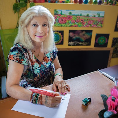 Haas Patricia Graphothérapie et Psycho Graphologie, Praticien de Médecine Alternative à Saint-Genis-Pouilly