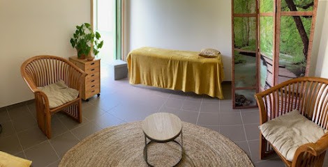 Catherine Tessier NATUROPATHE, Praticien de Médecine Alternative à Javerlhac-et-la-Chapelle-Saint-Robert