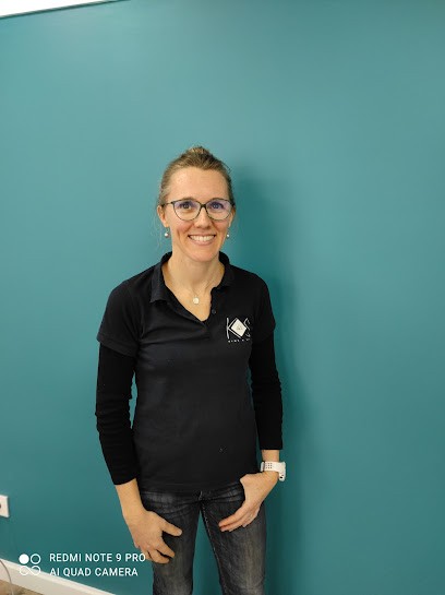 Elise Bovagnet Pascal, Praticien de Médecine Alternative à Aviernoz