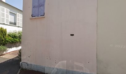 Chret Emmanuel, Praticien de Médecine Alternative à Joinville-le-Pont