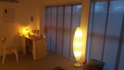 Cairn hypnose - Emilie SALOMON (Bonnet), Hypnothérapeute à Voujeaucourt