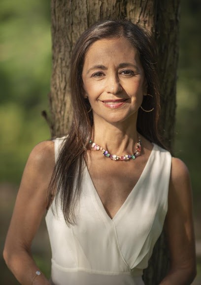 Carole Serrat Sophrologue, Hypnotherapeute, Praticien de Médecine Alternative à Paris 18