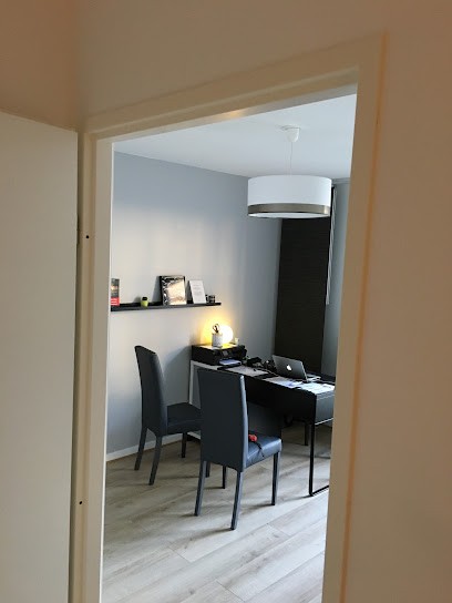 Nicolas Faurie / Hypnose Yvelines (Centre de Thérapie situé à 1mn de Versailles en Cabinet Médical), Hypnothérapeute au Chesnay