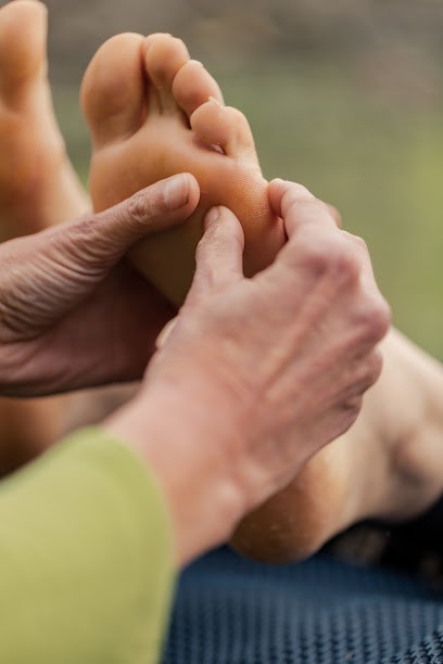 La Voie Du Mieux être: Réflexologue Certifiée, Réflexologue à Taïx