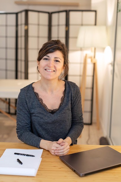 Marie Quintal, Praticien de Médecine Alternative à Carbon-Blanc