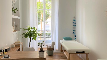 Chloé Frémont Médecine Chinoise et Hypnose Nice, Hypnothérapeute à Nice