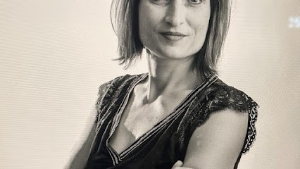 Virginie FURLAN - infirmière de formation. Hypnose ericksonienne, auriculothérapie, EMDR, Laser., Praticien de Médecine Alternative à Genas