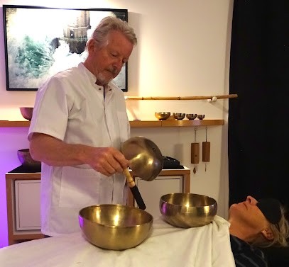 MASSAGE SONORE Musictherapie, Praticien de Médecine Alternative à Gâvres