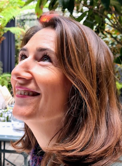 Hélène CAMANA - LUNEAU Bioénergéticienne ACMOS, Praticien de Médecine Alternative à Paris 16