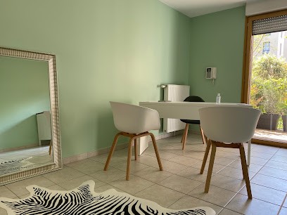 Aline CANNARD - Sophrologue - Lyon, Praticien de Médecine Alternative à Caluire-et-Cuire