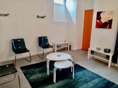 Julie Dinnequin - Sophrologue Montreuil-Saint Mandé, Praticien de Médecine Alternative à Montreuil