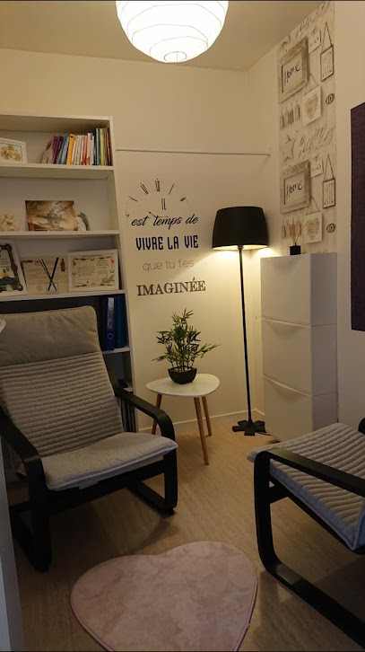 Hypnothérapeute Alisson LECAPLAIN-Hypnose Ericksonienne/ Thérapie Brève / PNL / Coaching Personnalisé, Hypnothérapeute à Saint-Pierre-lès-Elbeuf