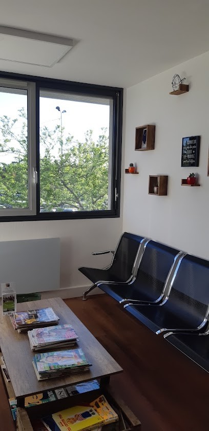 Régine THOMET - Naturopathe, Sophrologue, EFT, Praticien de Médecine Alternative à Sartrouville