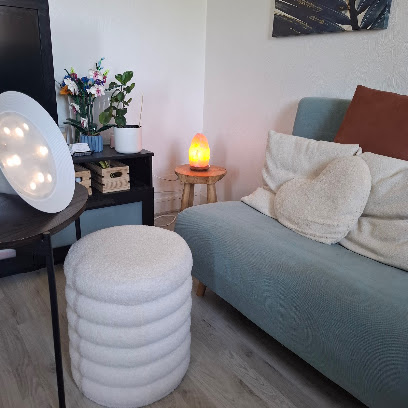 Yasmina Joly Hypnose | Hypnose Sensorielle | Alençon Et Sées | En Cabinet - A Domicile - En Visio Service D'hypnothérapie à Sées