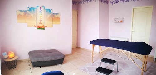 Anne Laure Garrel, Praticien de Médecine Alternative à Mondragon