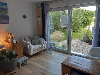 Laetitia Lemoine - Hypnose Ericksonnienne Sophrologie Coaching (PNL) RITMO Sophrologue Aubergenville 78 Yvelines, Hypnothérapeute à Aubergenville