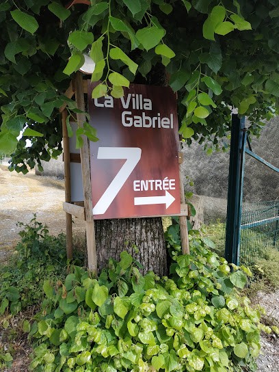 Christelle Cousin Sophrologue Adultes Enfants TDAH, Haut Potentiel, Dys / Présentiel Ou à Distance /hypnose, Praticien de Médecine Alternative à Romans-sur-Isère