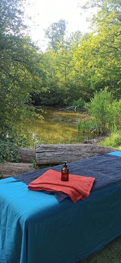 Delacroix Laetitia Masseuse Bien Etre. Sophrologue, Praticien de Médecine Alternative à Saint-Ouen-l'Aumône