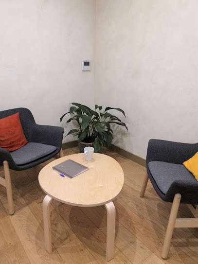 Greboval Chloé, Praticien de Médecine Alternative à Nanterre