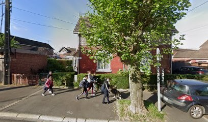 François Vautrelle, Praticien de Médecine Alternative à Avion