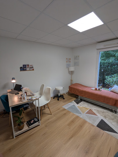 Malorie Her - Naturopathe Spécialisée Fertilité, Santé Hormonale & Périnatalité | Soins Rebozo À Bordeaux, Praticien De Médecine Alternative à Bordeaux
