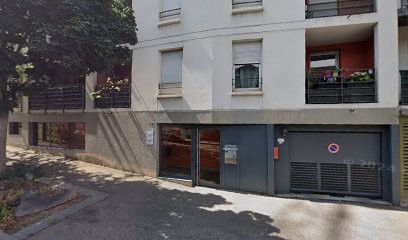 Camellia Therapy, hypnothérapeute et coach, Hypnothérapeute à Oullins